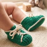 Botoșei croșetați Băieți - verde