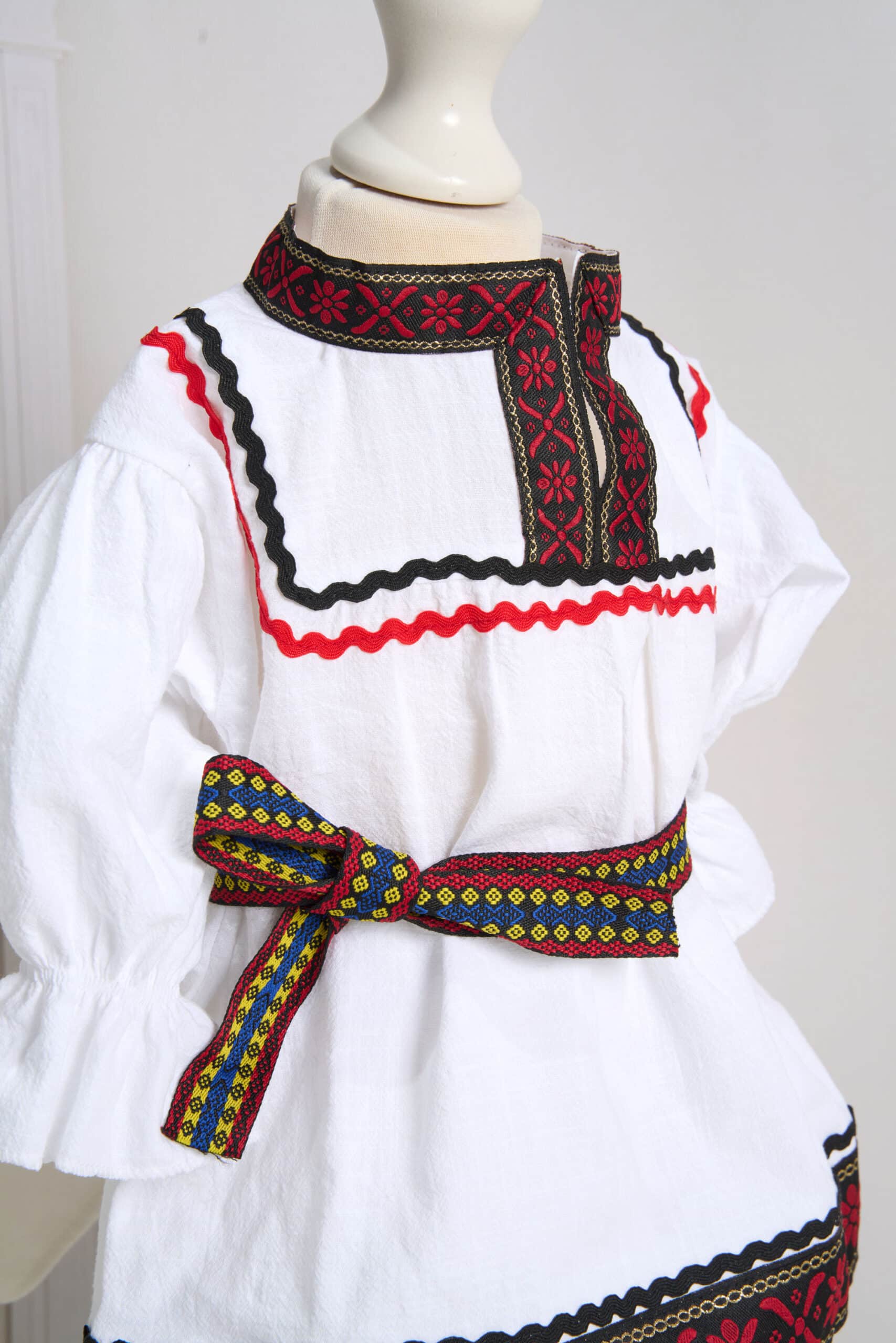 Costum Tradițional Băiat - Jachetă 10 Costum Tradițional Băiat - Jachetă - imagine 10