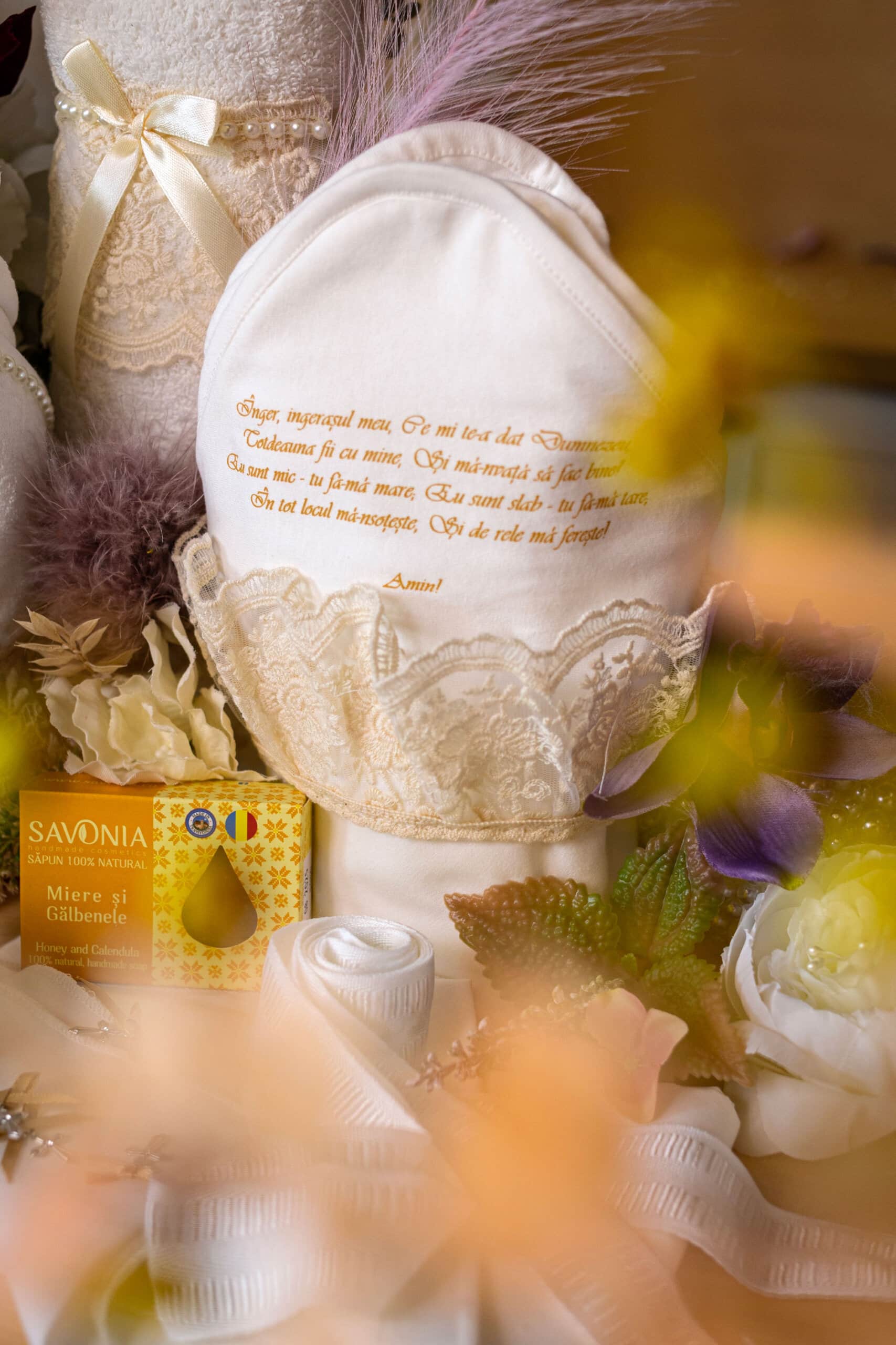 Set complet botez (trusou) - Catherine - ivoire - mânecă lungă 7 Set complet botez (trusou) - Catherine - ivoire - mânecă lungă - imagine 7