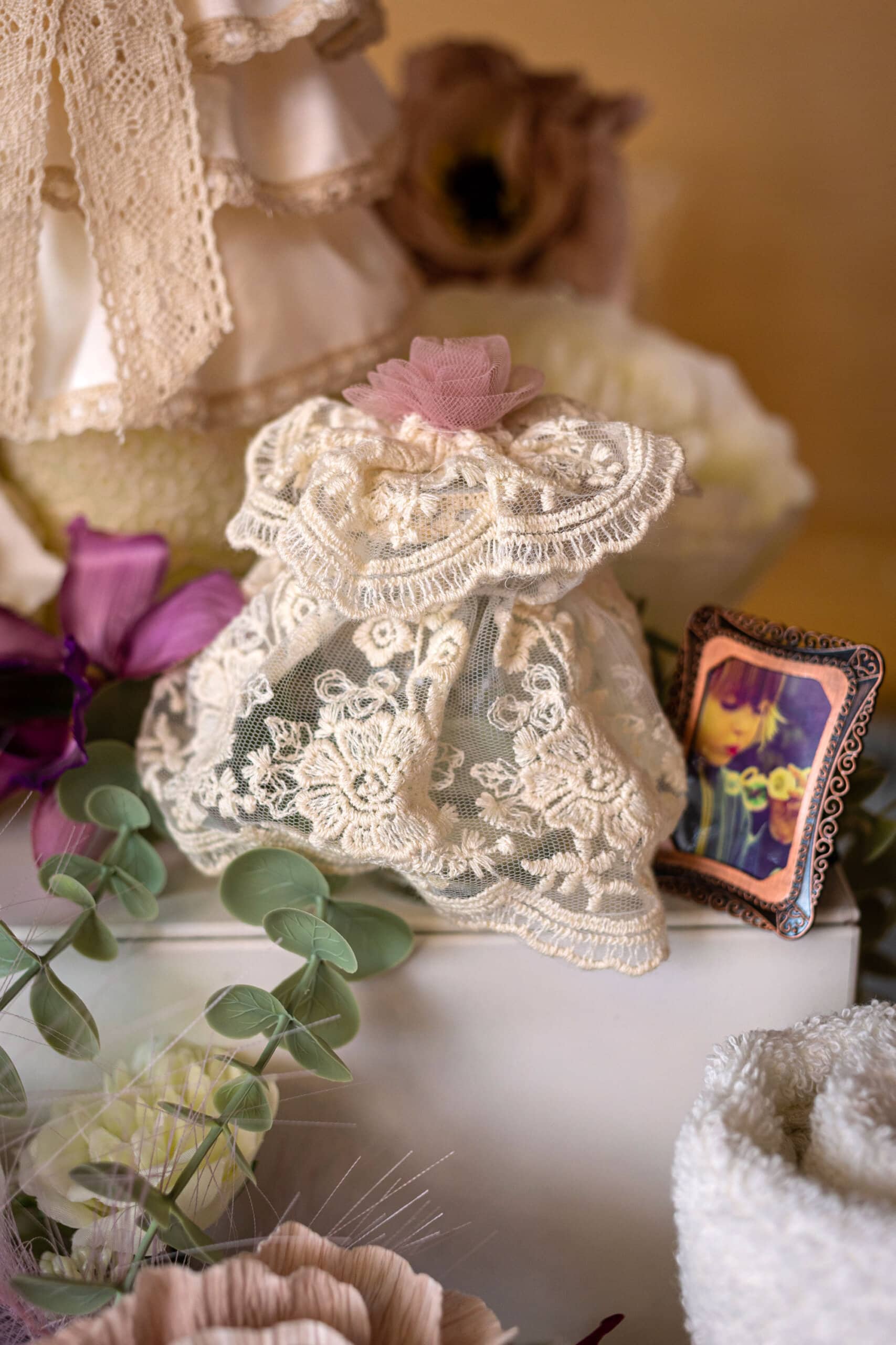 Set complet botez (trusou) - Catherine - ivoire - mânecă lungă 19 Set complet botez (trusou) - Catherine - ivoire - mânecă lungă - imagine 19