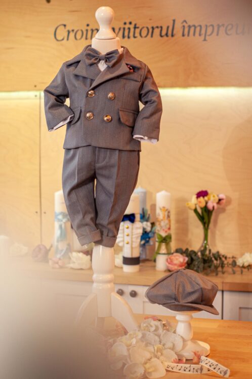 Costum Felix - gri - imagine 6
