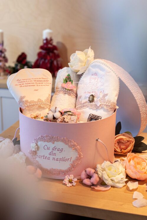 Cufăr botez - roz - imagine 3
