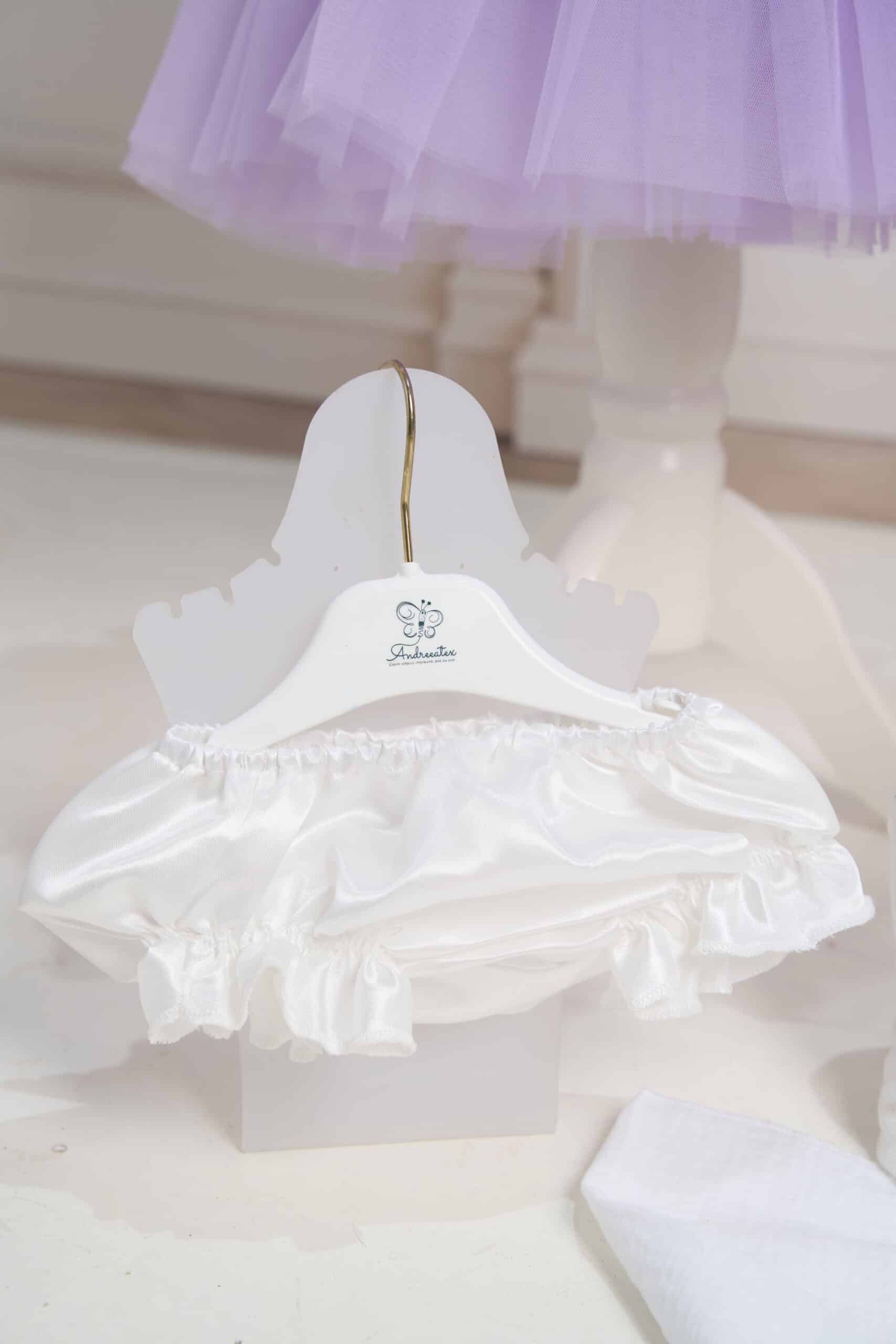 Set Fete Lilly + Trusou + Lumânare 8 Set Fete Lilly + Trusou + Lumânare - imagine 8