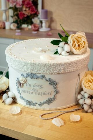 Cutie-trusou-botez-TRSDECO-Auriu (2)