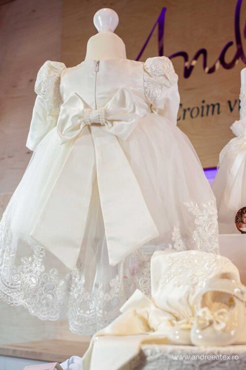 Set complet botez (trusou) - Caroline - ivoire (mânecă lungă) - imagine 6