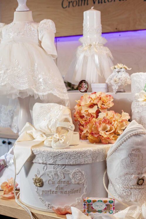 Set complet botez (trusou) - Caroline - ivoire (mânecă lungă) - imagine 3