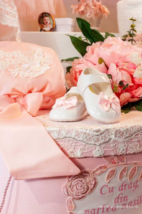 Set complet botez (trusou) - Caroline - roz (mânecă lungă) - imagine 14
