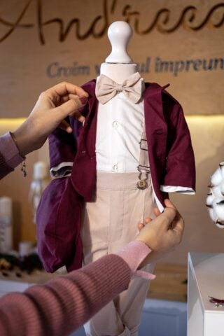 costum-botez-baieti-BROM36-romeo-burgundy-costum-in-(16)