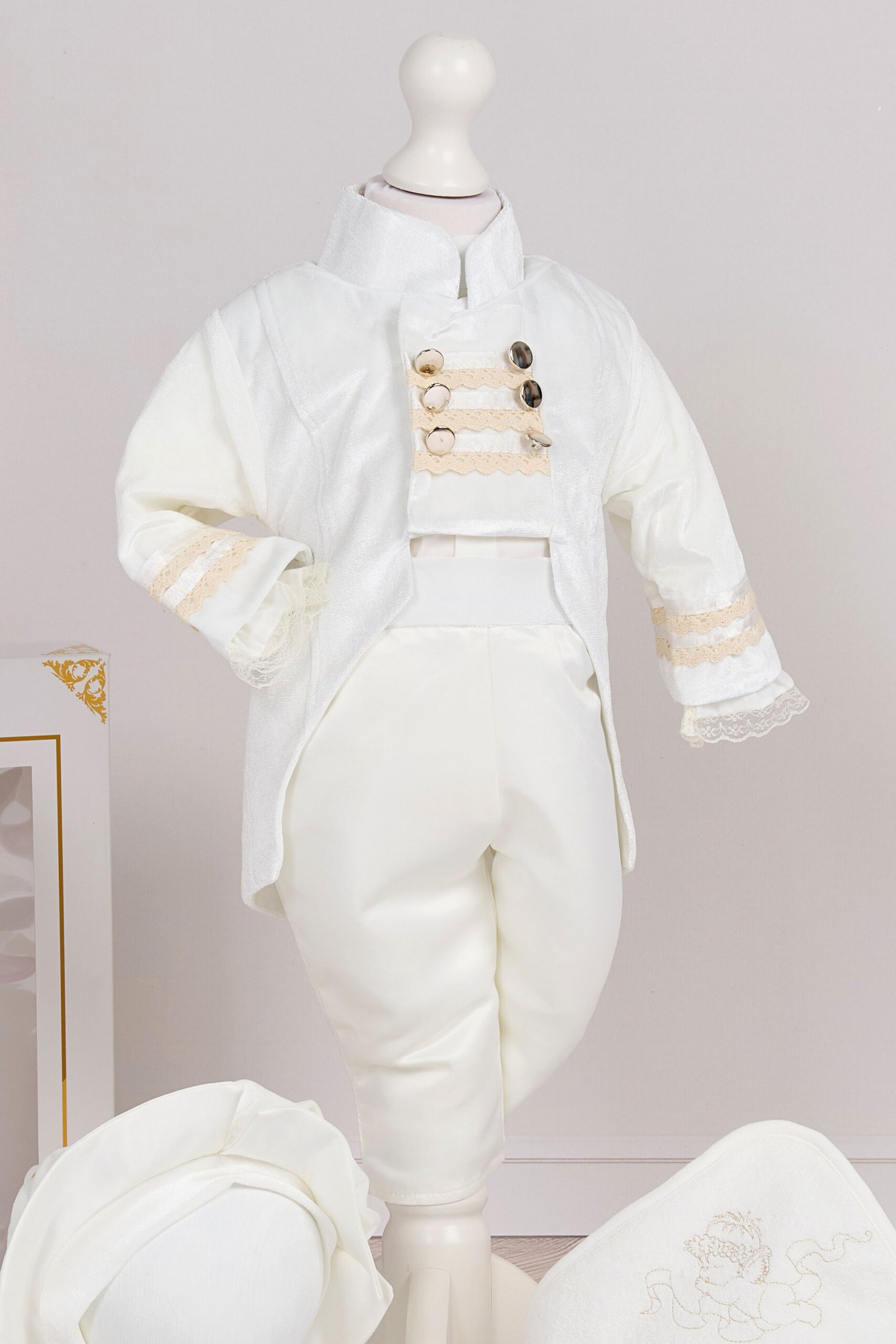 Costum Redingotă - ivoire