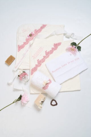 Trusou De Botez Roz Vintage