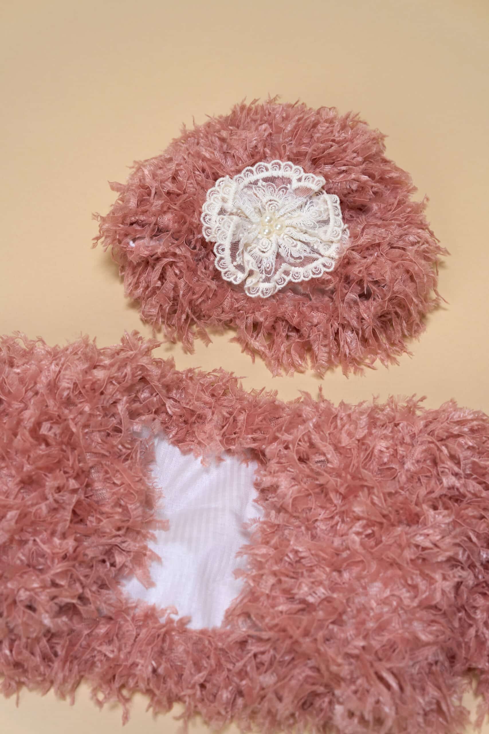 Bolero și turban Mica Crăiasă - roz 2 Bolero și turban Mica Crăiasă - roz - imagine 2