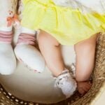 Botoșei croșetați Floare - alb