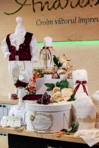 Set complet botez (trusou) - Micul Marchiz - burgundy