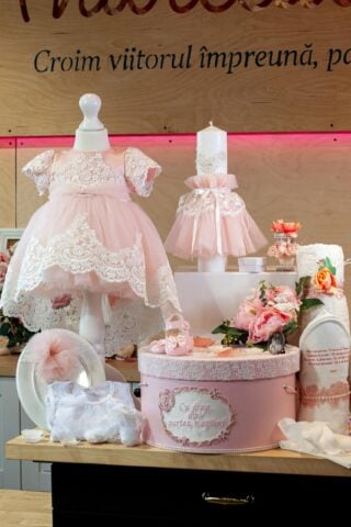Set complet botez (trusou) - Caroline - roz (mânecă scurtă)