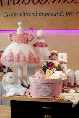 Set complet botez (trusou) - Milla - roz vintage (mânecă scurtă)
