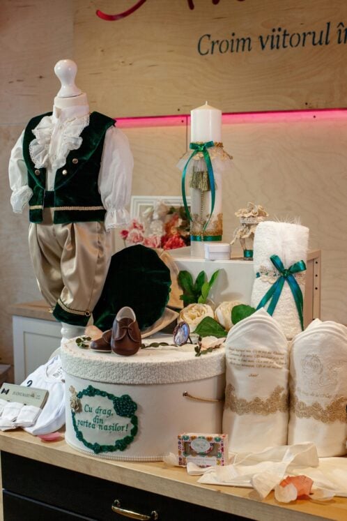Set complet botez (trusou) - Micul Marchiz - verde - imagine 2