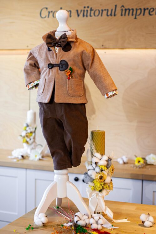 Costum Leon - bej - imagine 9