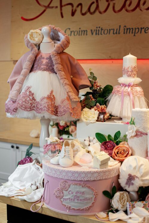Set complet botez (trusou) - Milla cu capă - roz vintage - imagine 2