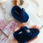 Botoșei catifea handmade - bleumarin