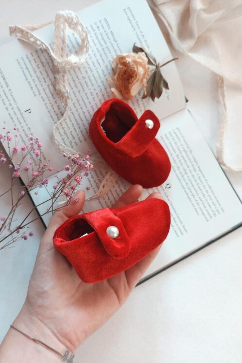 Botoșei catifea handmade - roșu