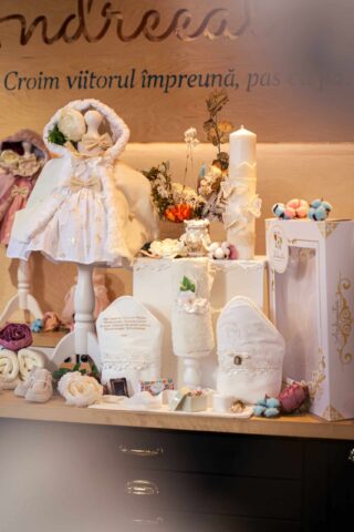 Set Complet Botez Fete Rochie Cu Muselina Cu Capa Foana369