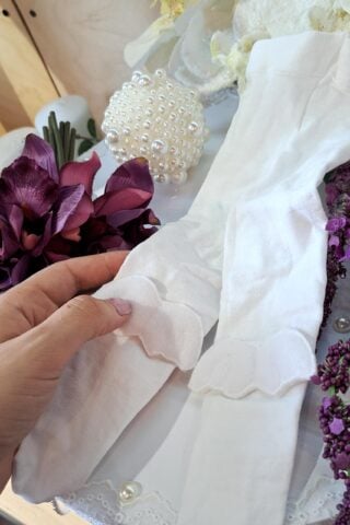 Ciorăpei bebe  microfibră cu aripioare - ivoire