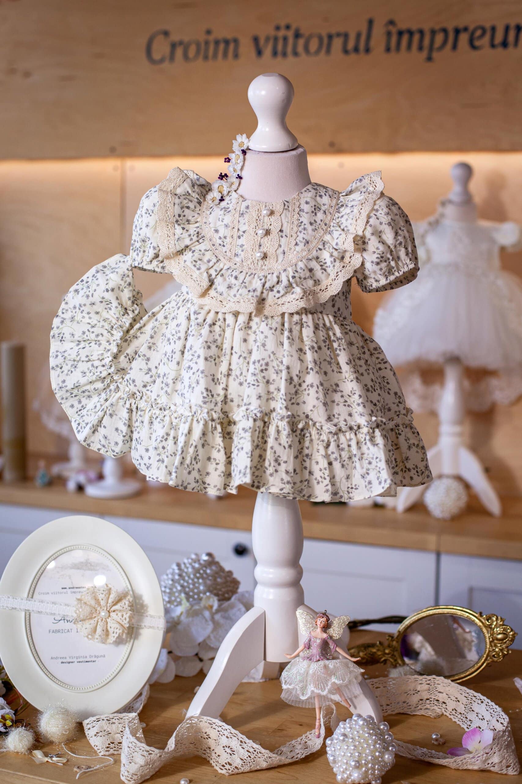 Rochiță Ludmila - muselină florală 4 Rochiță Ludmila - muselină florală - imagine 4