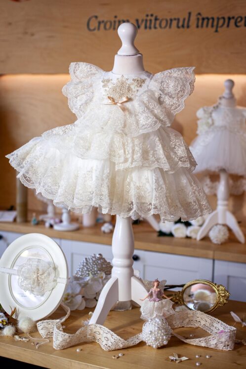 Rochiță Claire - volane vintage - ivoire - mânecă scurtă - imagine 3