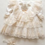 Rochiță Claire - ivoire - volane vintage - mânecă 3/4