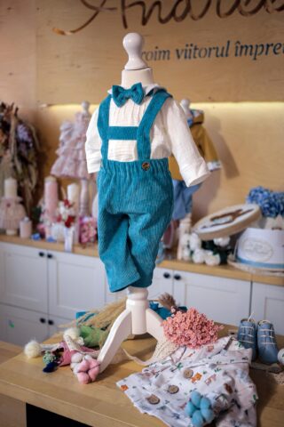 costum-cu-salopeta-botez-raiat-imprimat-BMIHAI369 (1)