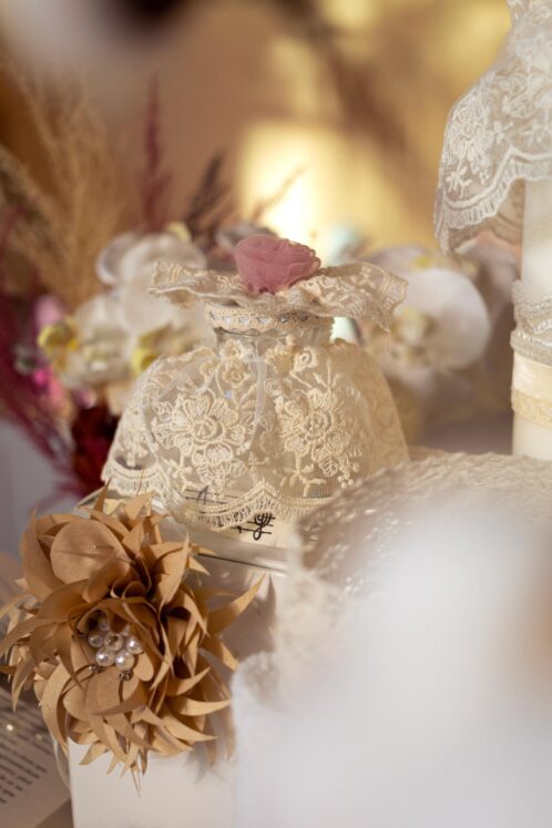Set complet botez (trusou) - Claire și Capă floare - bej - imagine 9
