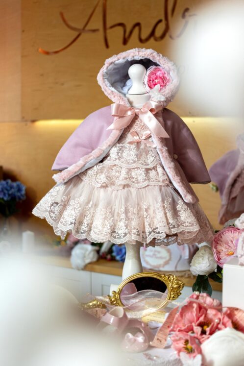 Set complet botez (trusou) - Claire și Capă roz vintage - imagine 3