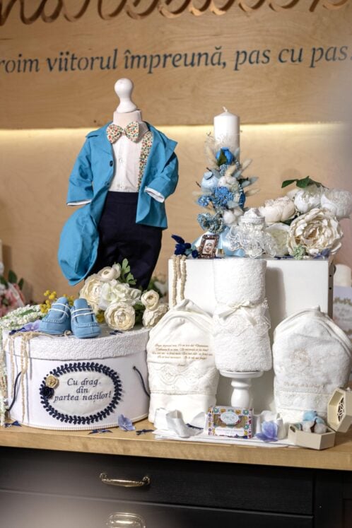 Set complet botez (trusou) - Romeo - albastru ștrumf