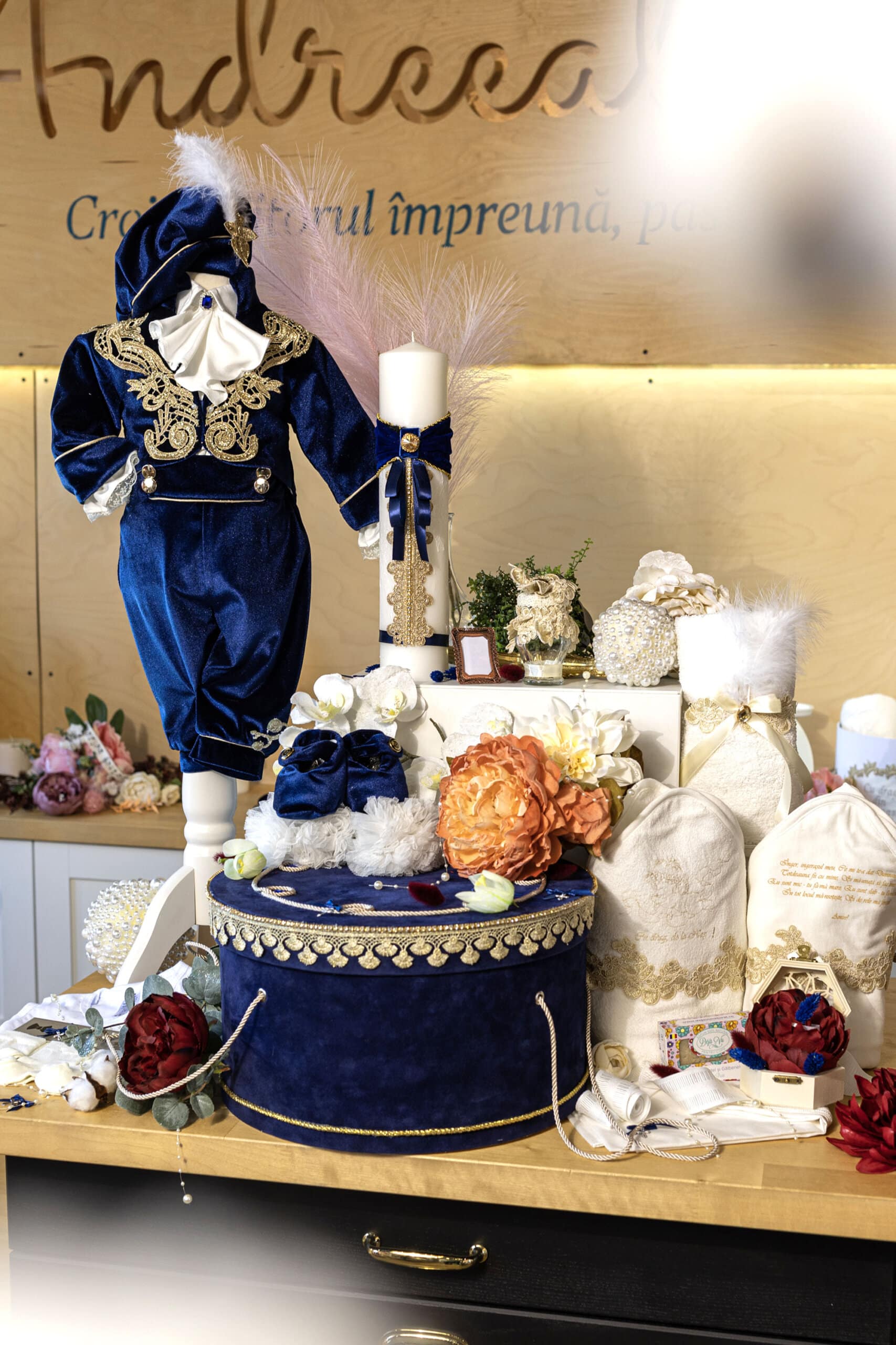 Set complet botez (trusou) - Roberto - bleumarin 2 Set complet botez (trusou) - Roberto - bleumarin - imagine 2