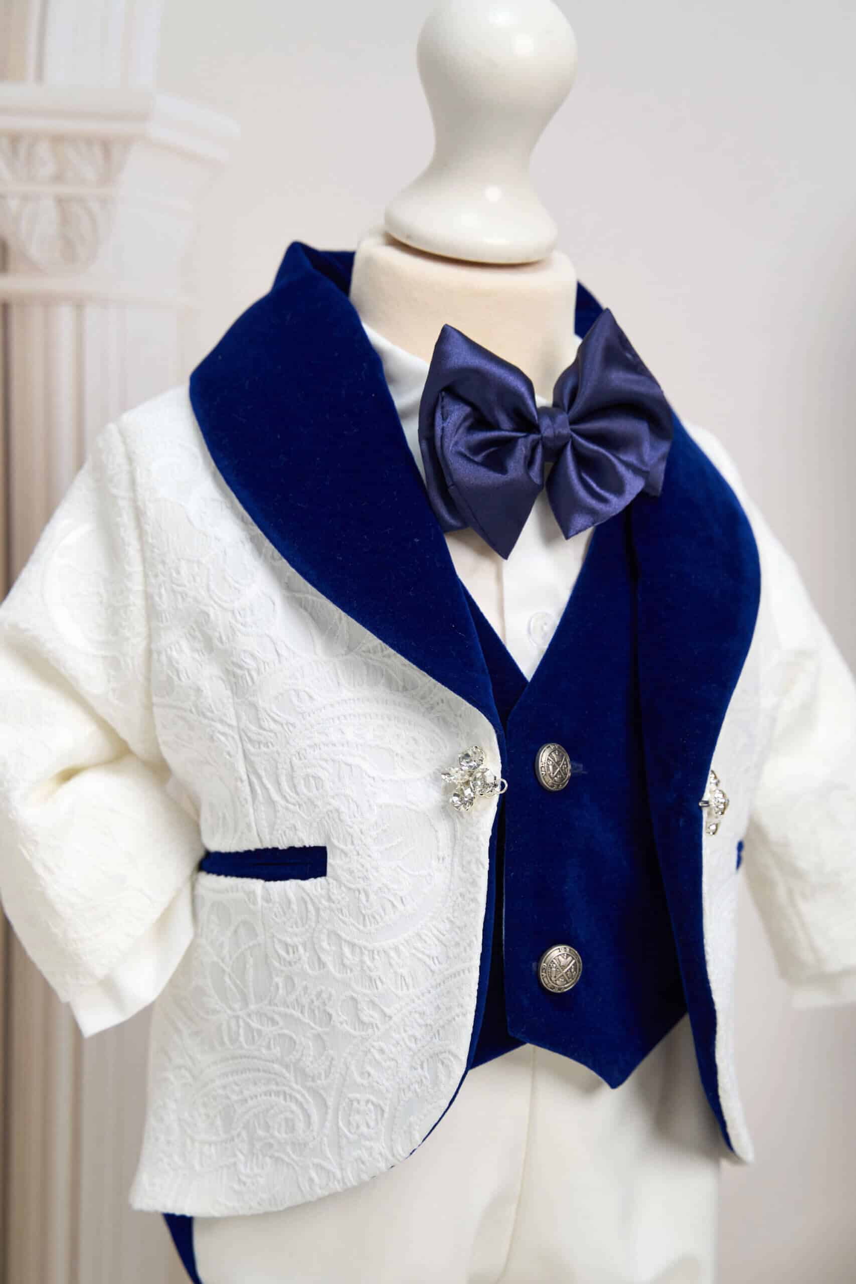 Set complet botez (trusou) - Enzo - bleumarin 3 Set complet botez (trusou) - Enzo - bleumarin - imagine 3