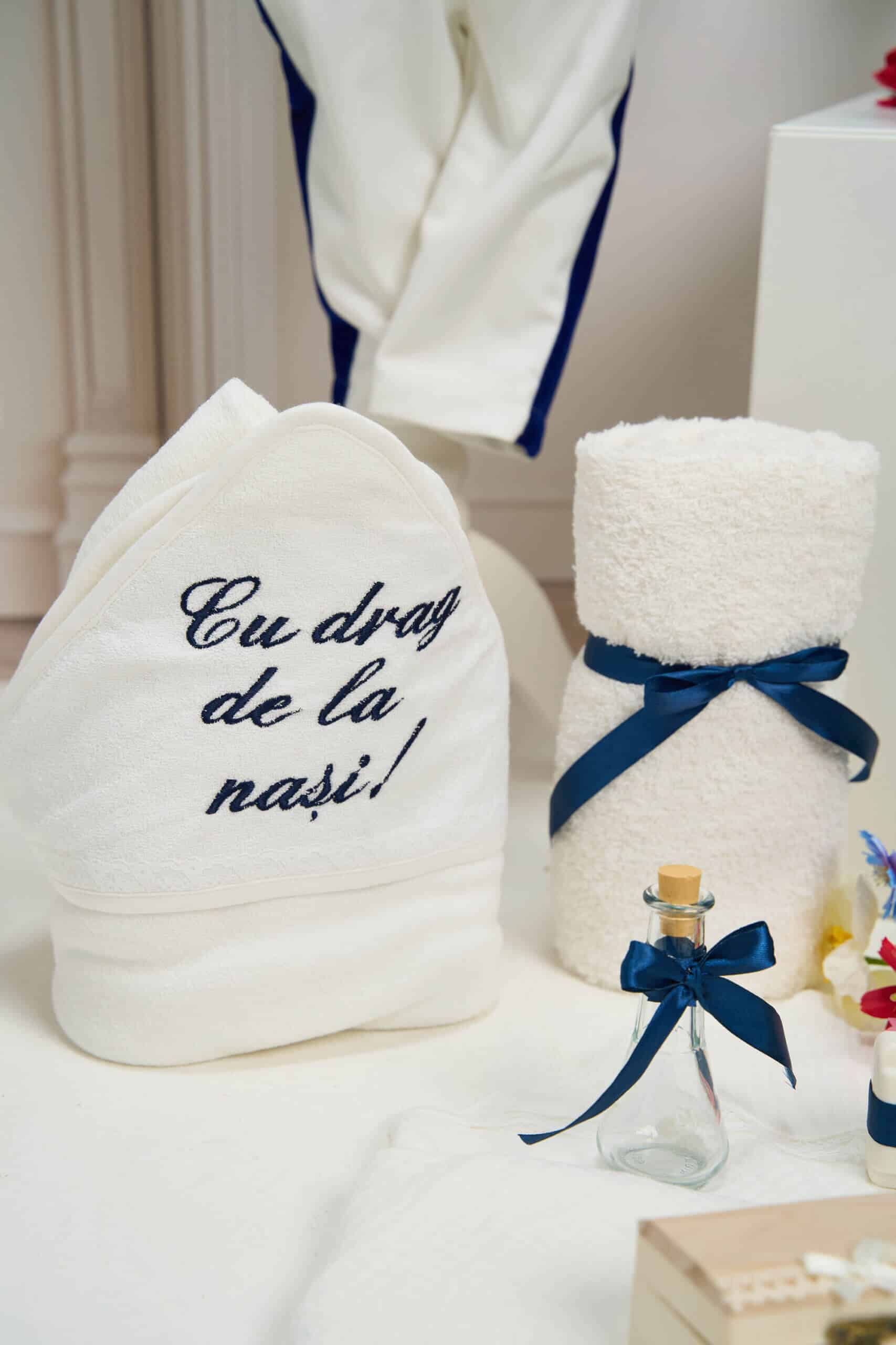 Set complet botez (trusou) - Enzo - bleumarin 5 Set complet botez (trusou) - Enzo - bleumarin - imagine 5