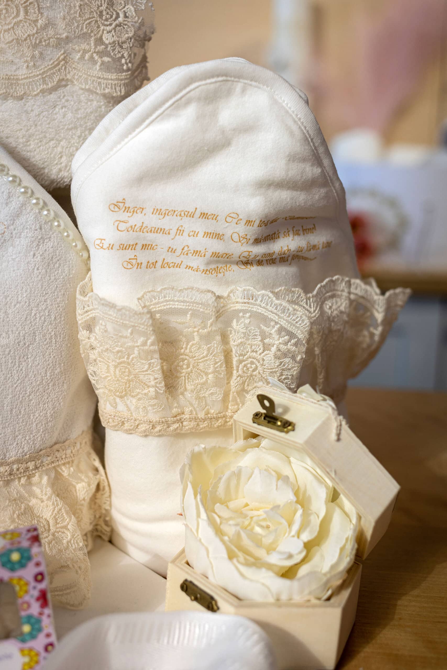 Set complet botez (trusou) - Clarissa - bej 8 Set complet botez (trusou) - Clarissa - bej - imagine 8