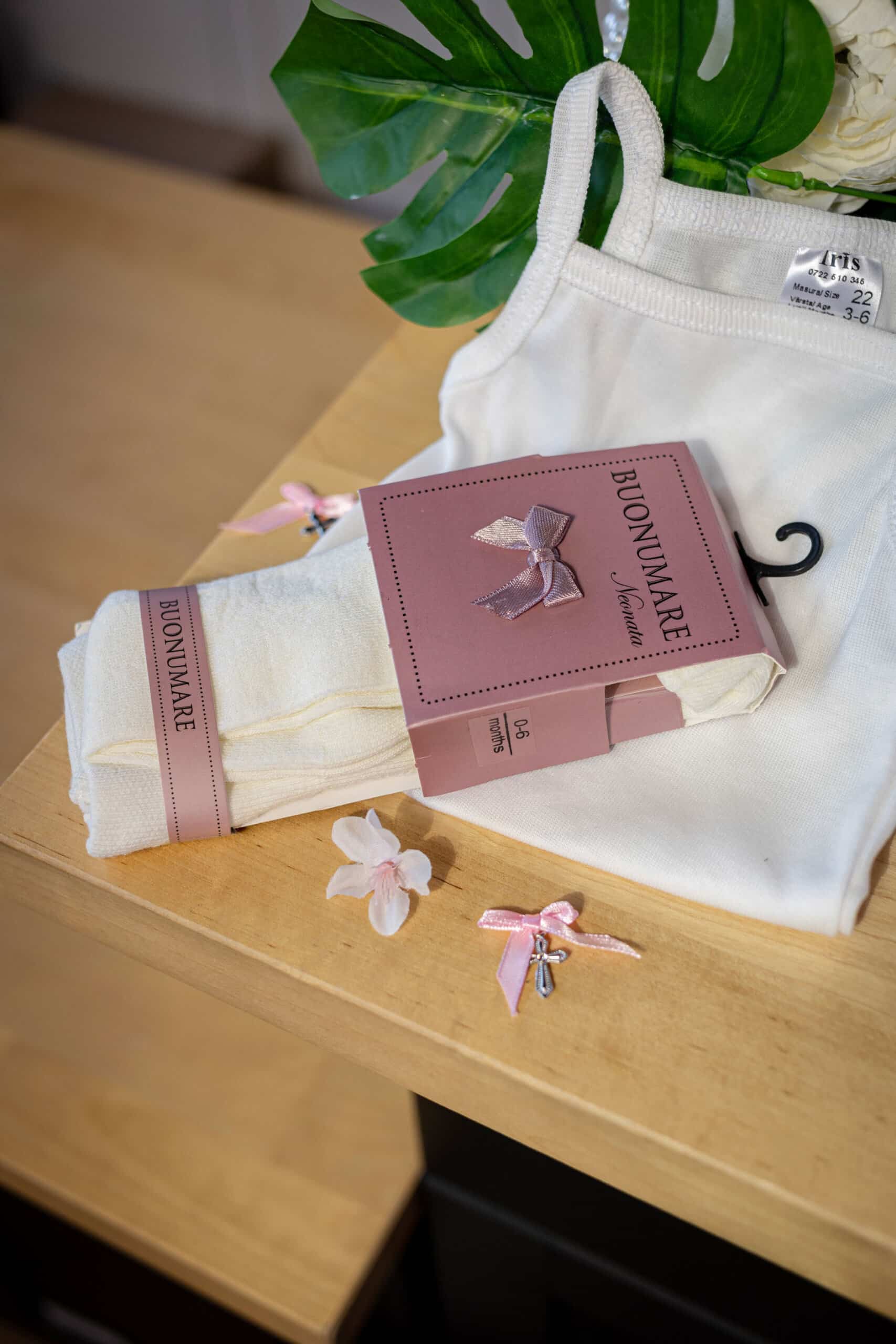 Set complet botez (trusou) - Clarissa - roz 8 Set complet botez (trusou) - Clarissa - roz - imagine 8