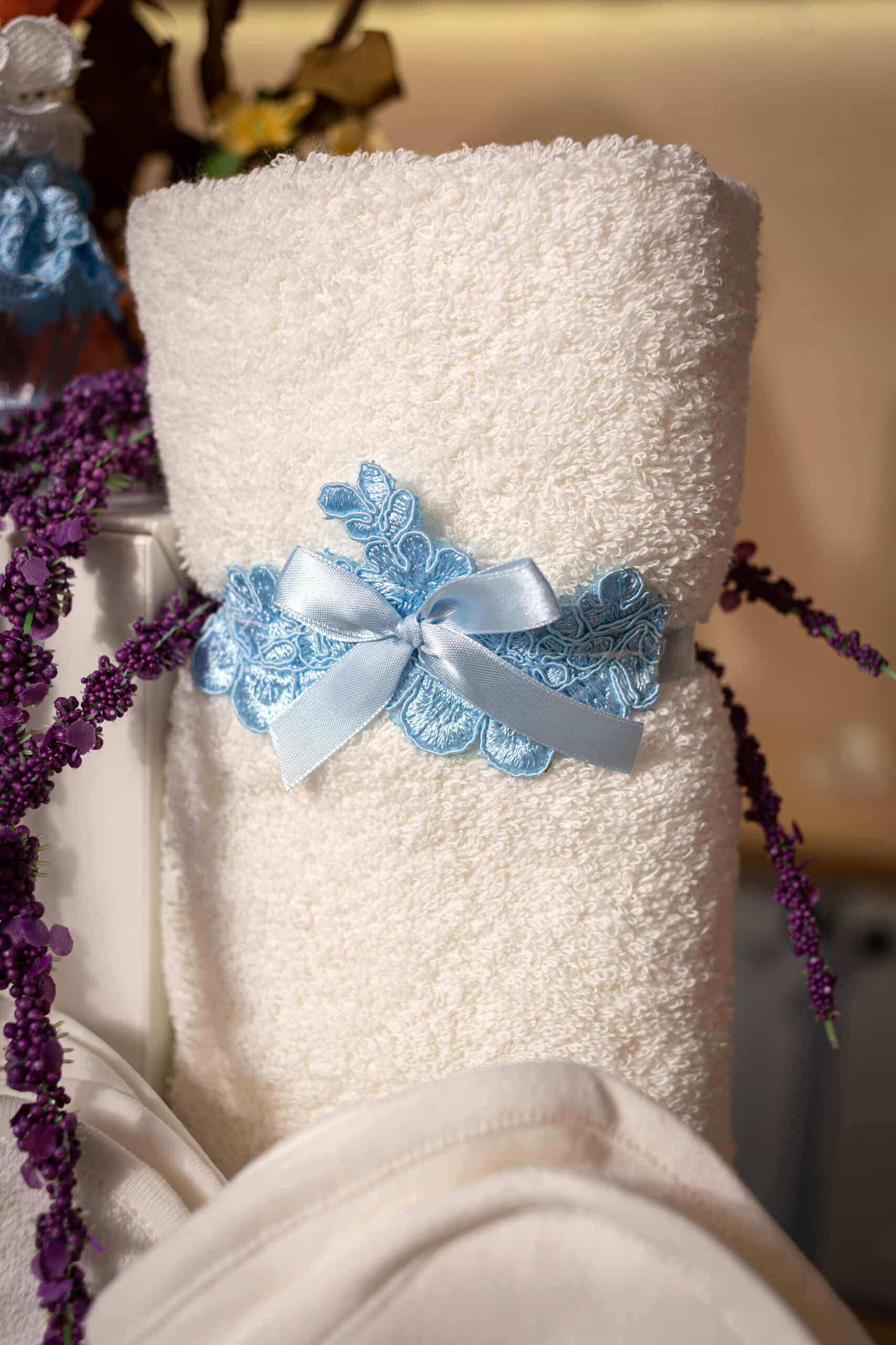 Set complet botez (trusou) - Micul Prinț - catifea - bleu 17 Set complet botez (trusou) - Micul Prinț - catifea - bleu - imagine 17