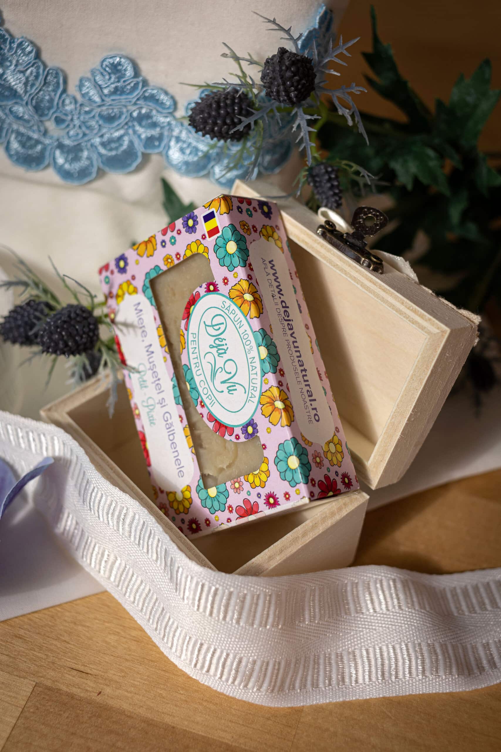 Set complet botez (trusou) - Micul Prinț - catifea - bleu 13 Set complet botez (trusou) - Micul Prinț - catifea - bleu - imagine 13