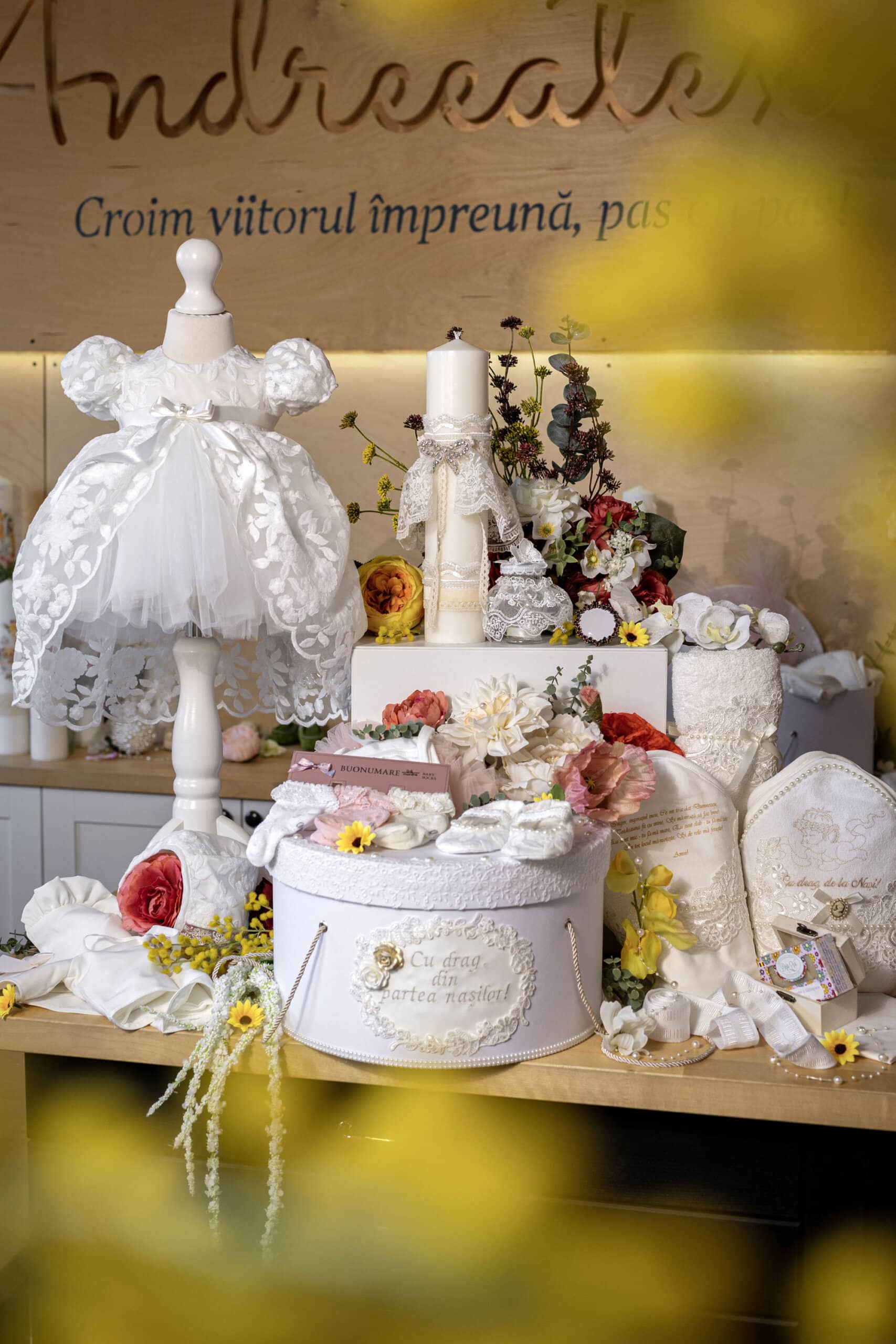 Set complet botez (trusou) - Pauline - ivoire 1 Set complet botez (trusou) - Pauline - ivoire