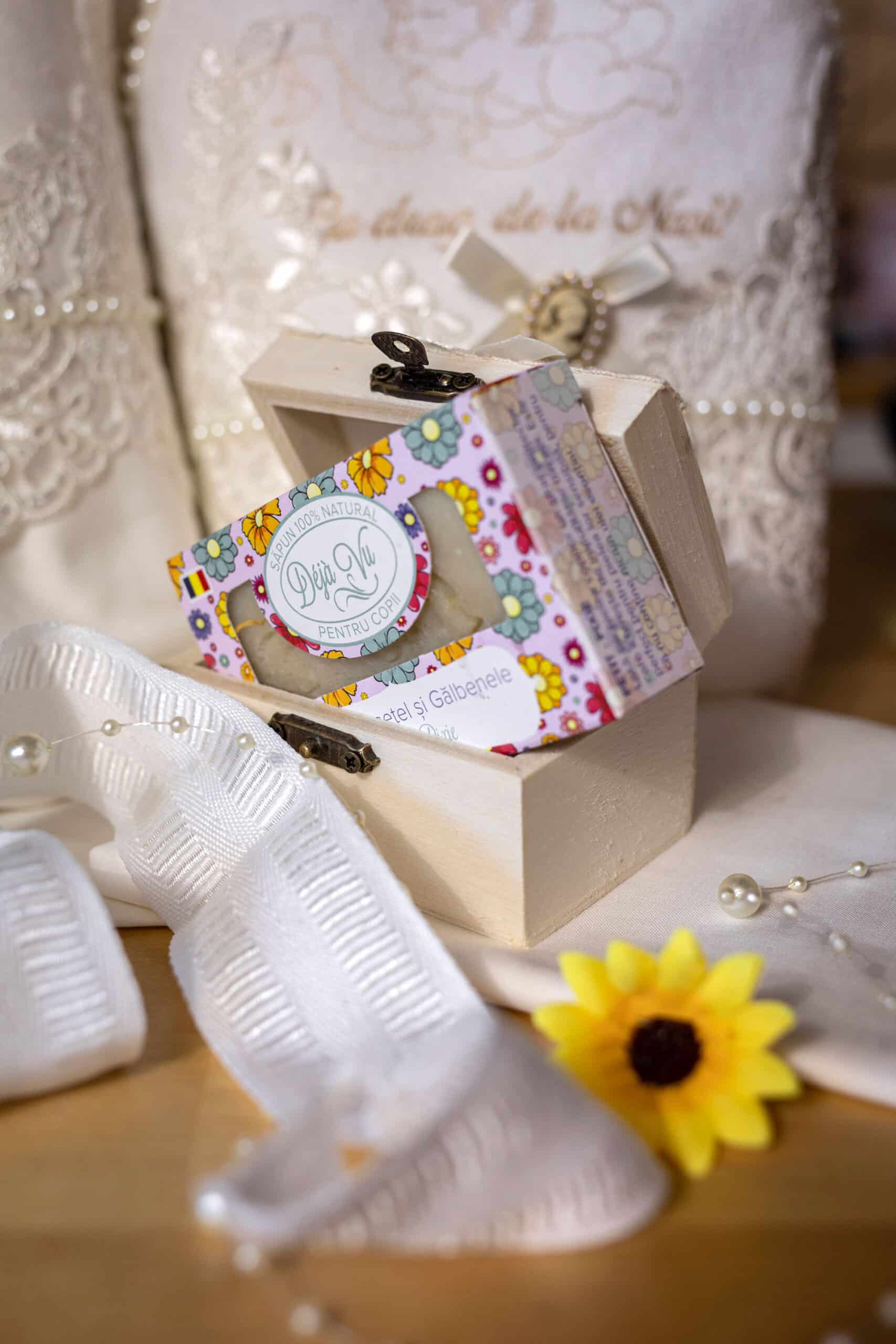 Set complet botez (trusou) - Pauline - roz//ivoire 14 Set complet botez (trusou) - Pauline - roz//ivoire - imagine 14