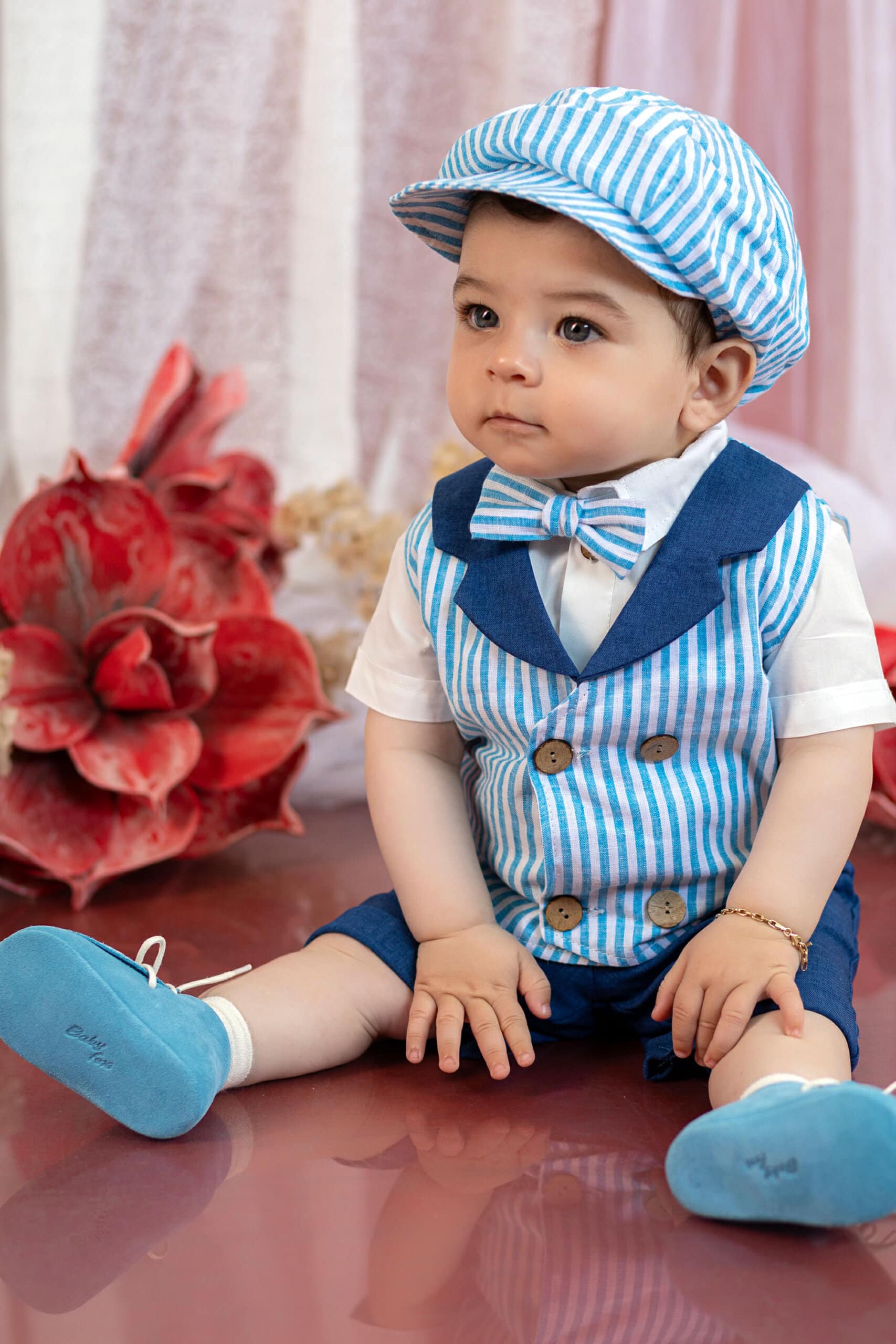 Costum Hugo - vestă dungi cu pantaloni albastru 1 Costum Hugo - vestă dungi cu pantaloni albastru