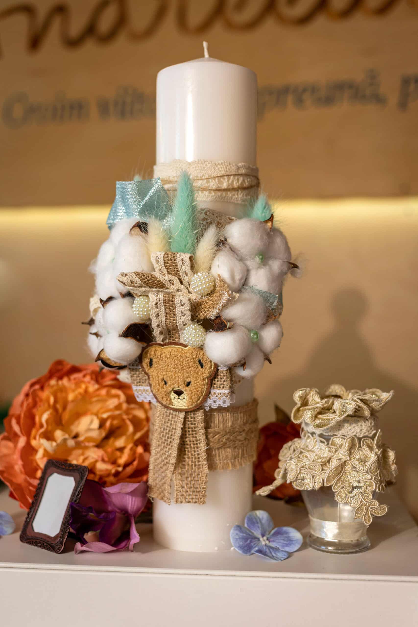 Set complet botez (trusou) - Hugo - vestă dungi cu pantaloni bej 9 Set complet botez (trusou) - Hugo - vestă dungi cu pantaloni bej - imagine 9