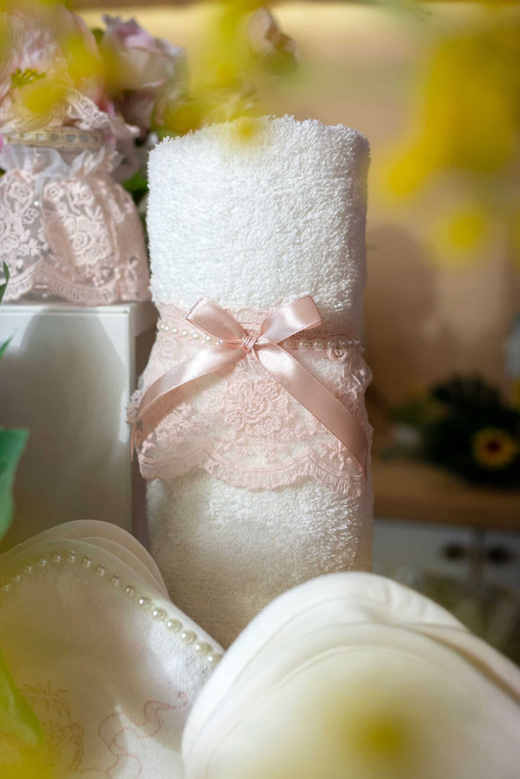 Set complet botez (trusou) - Catherine - roz - mânecă scurtă 12 Set complet botez (trusou) - Catherine - roz - mânecă scurtă - imagine 12