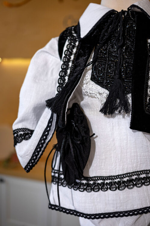 Costum tradițional - Grigore - imagine 7