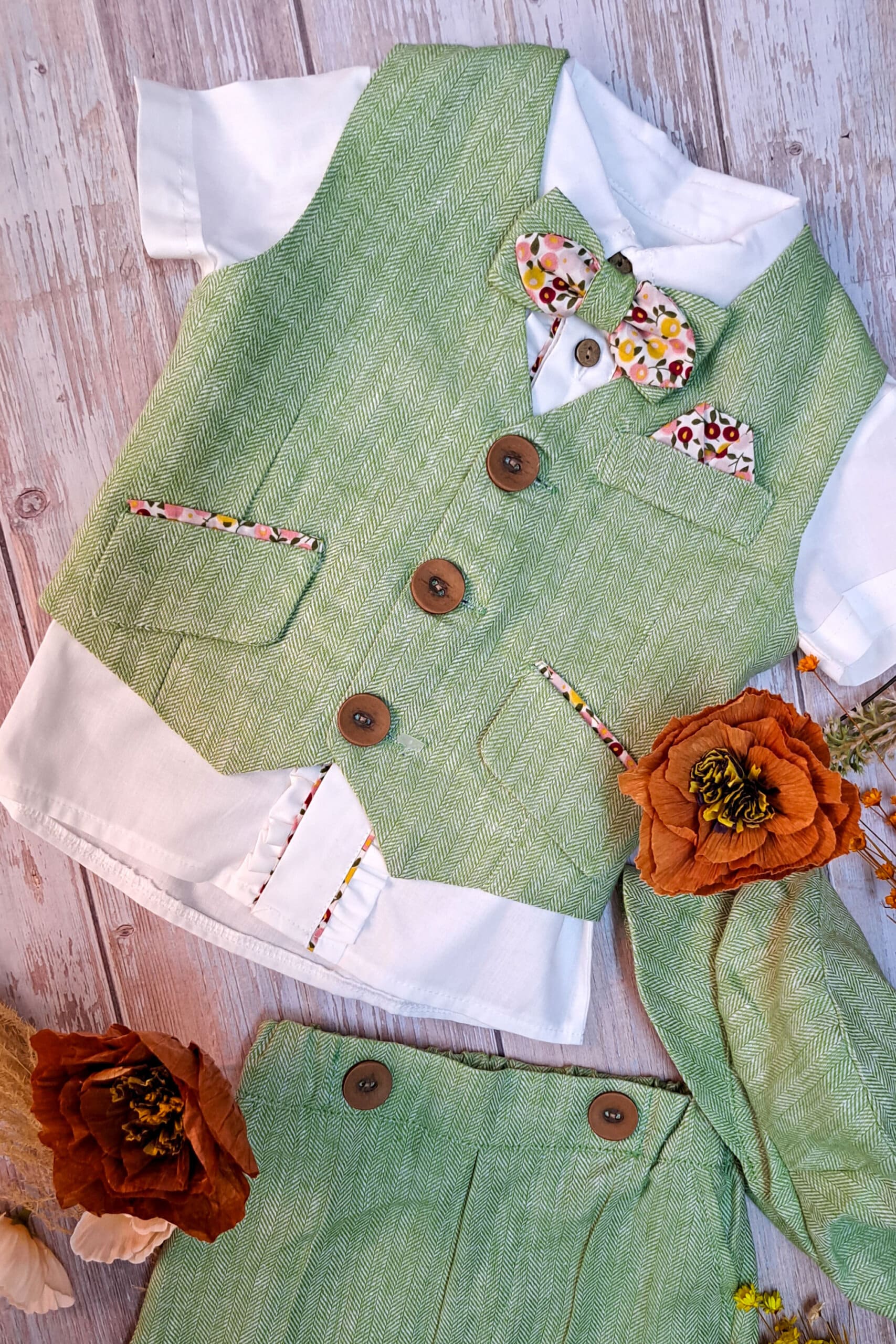 Costum Horia - verde 9 Costum Horia - verde - imagine 9