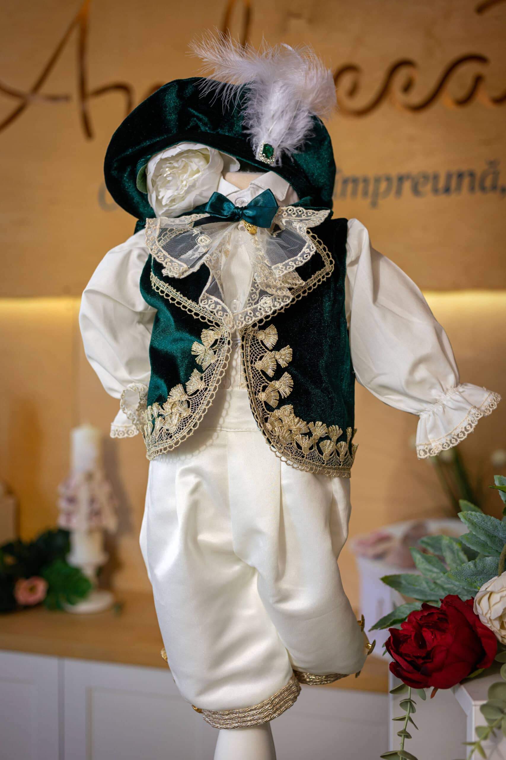 Costum Dimitrie - verde 1 Costum Dimitrie - verde