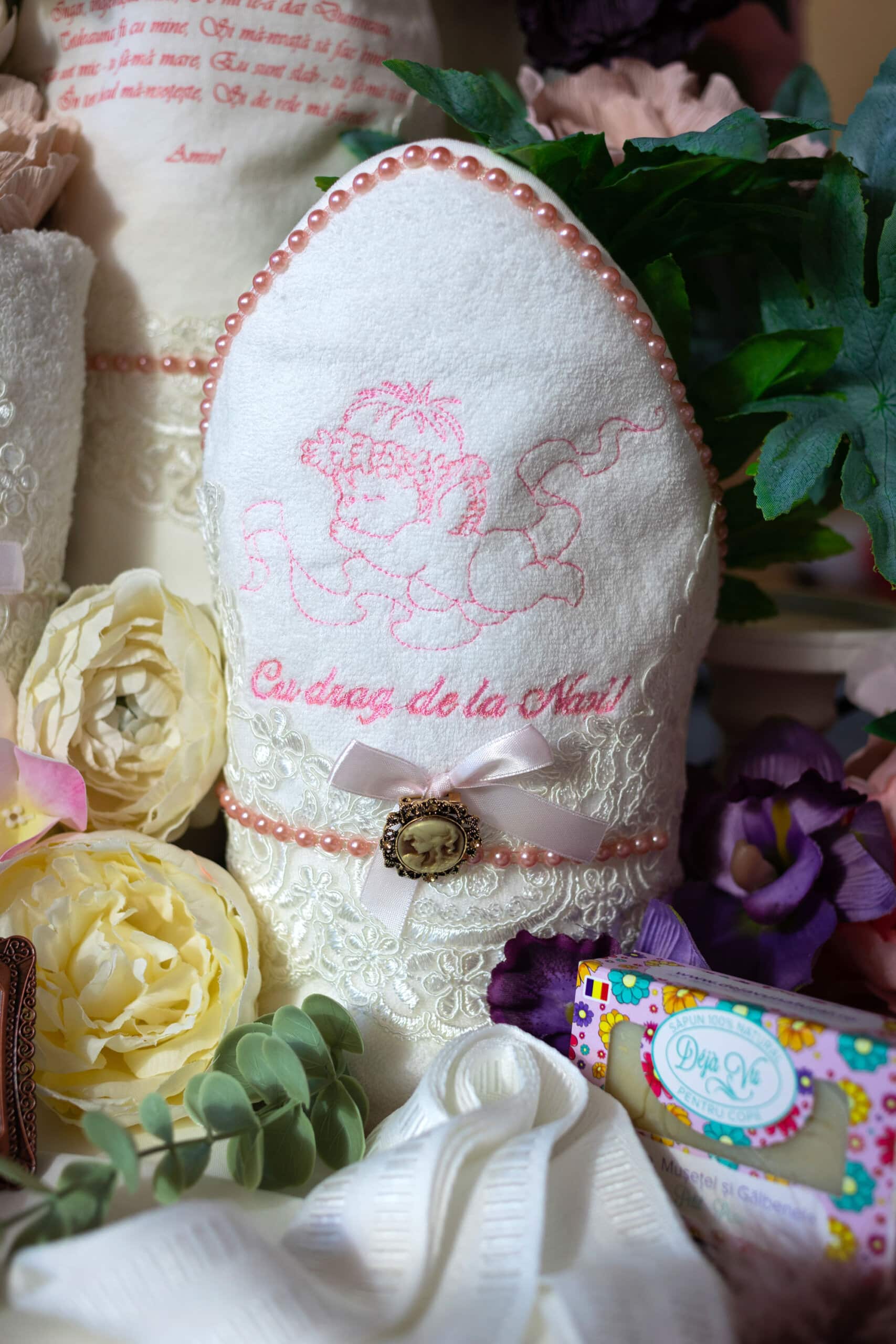 Set complet botez (trusou) - Gloria - roz vintage 11 Set complet botez (trusou) - Gloria - roz vintage - imagine 11