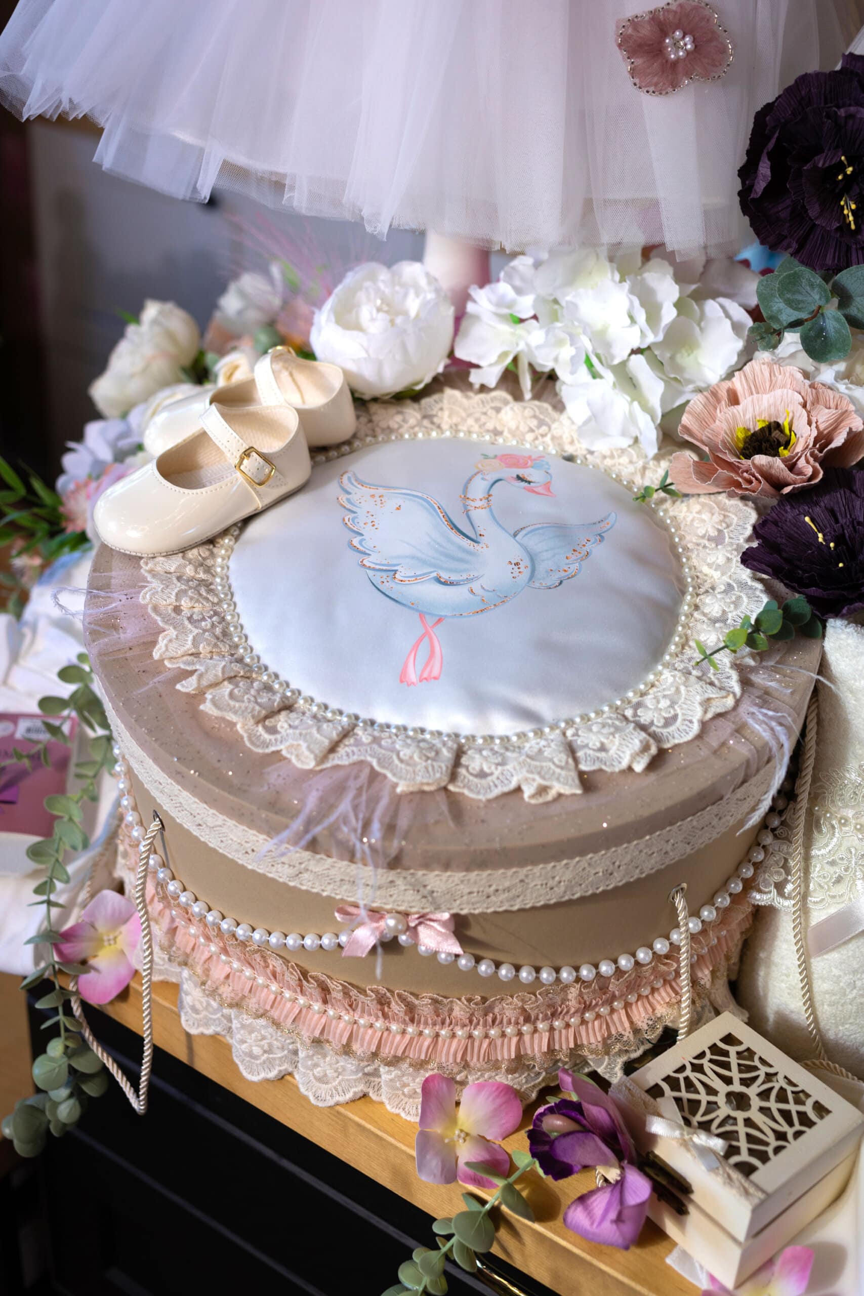 Set complet botez (trusou) - Gloria - roz vintage 3 Set complet botez (trusou) - Gloria - roz vintage - imagine 3